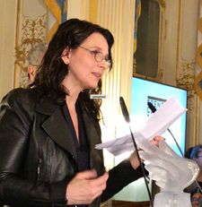 Juliette Binoche on awards: “I feel blessed when I receive prizes. It is almost like being Cinderella and receiving something beyond your reach.”